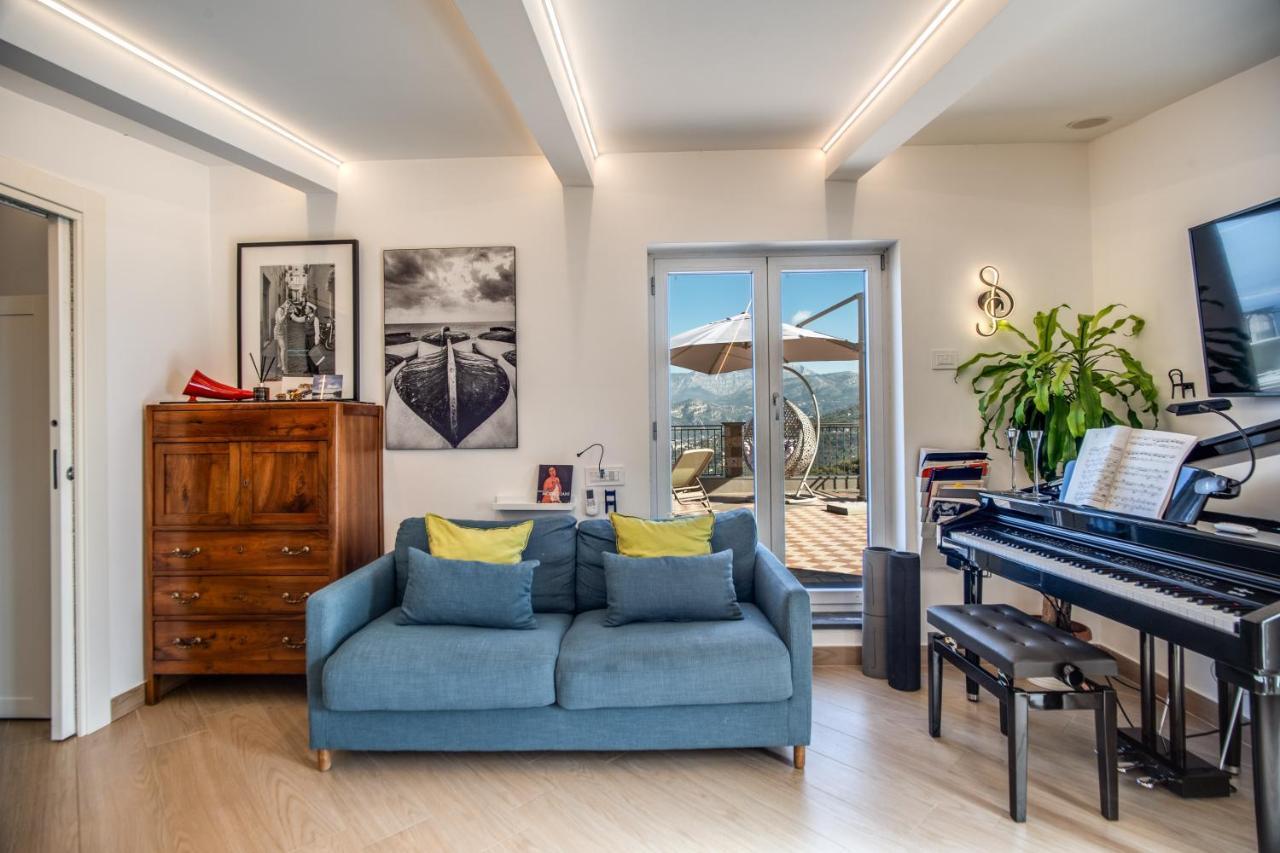 סורנטו Villa Caruso Private Heated Pool & Sea View מראה חיצוני תמונה